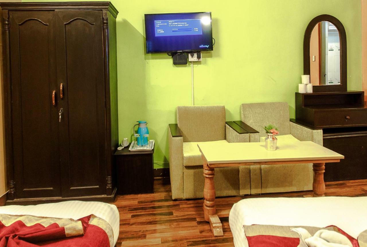 Hotel Nepalaya Kathmandu Exterior photo